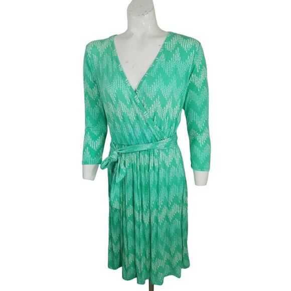 Pixley Dresses & Skirts - NWOT Pixley Stich Fix Ohara Green Faux Pull over Tie Waist Chevron Dress SMALL